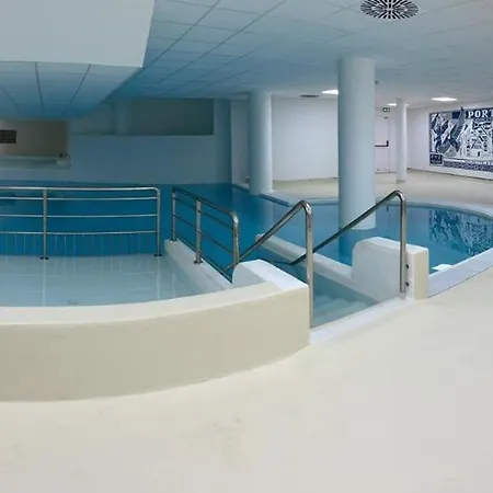 Résidence Le Portillo - Piscine - Pour 4 Personnes Mae-9583 Eaux-Bonnes